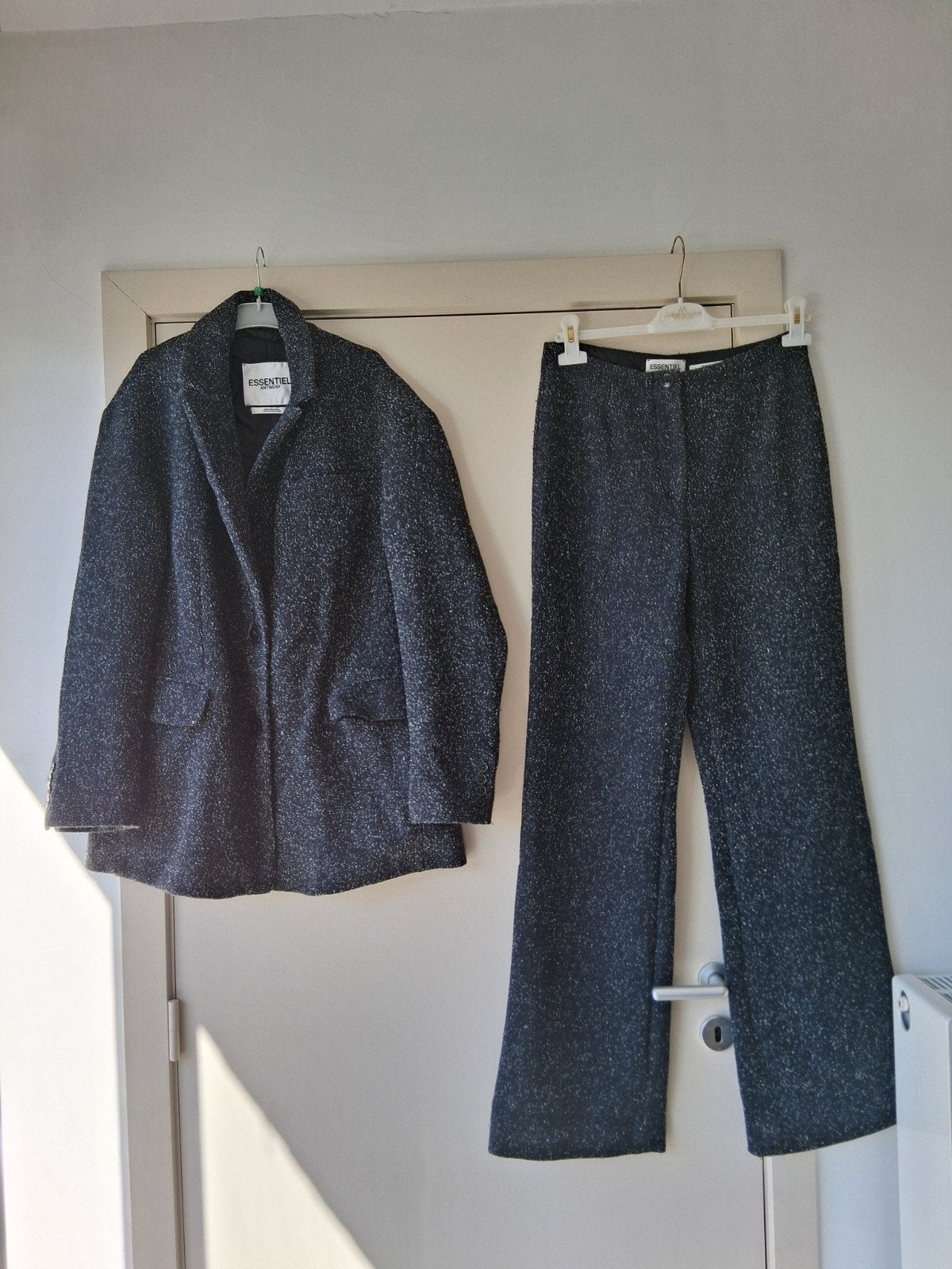 essentiel set, Essentiel Antwerp, Ophalen of Verzenden, Gedragen