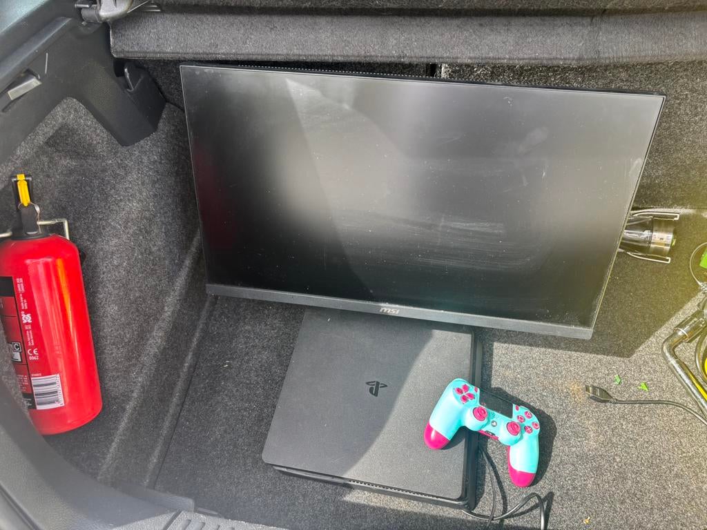 Ps4 500go+ecran msi 144hz+ manette ps4, Enlèvement, Comme neuf, Autres genres, À partir de 3 ans