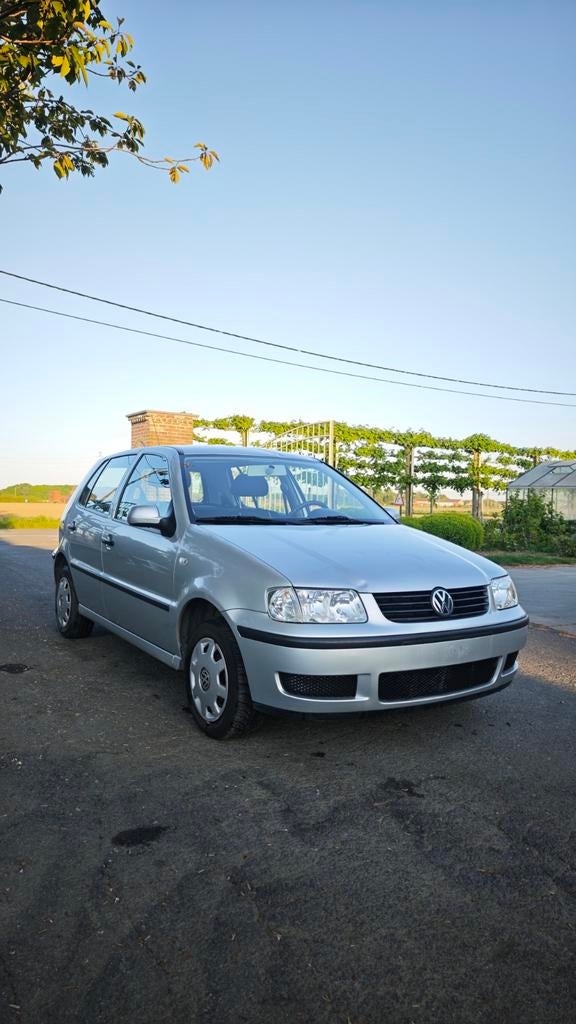 Volkswagen Polo 1.4 Essence 155dkm 5 portes, Argent ou Gris, Achat, Entreprise, Boîte manuelle