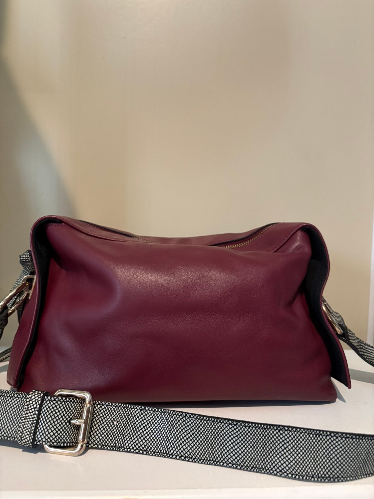 BELLEHARI sporty chic lederen schouder-en crossbody tas, Ophalen of Verzenden, Zo goed als nieuw