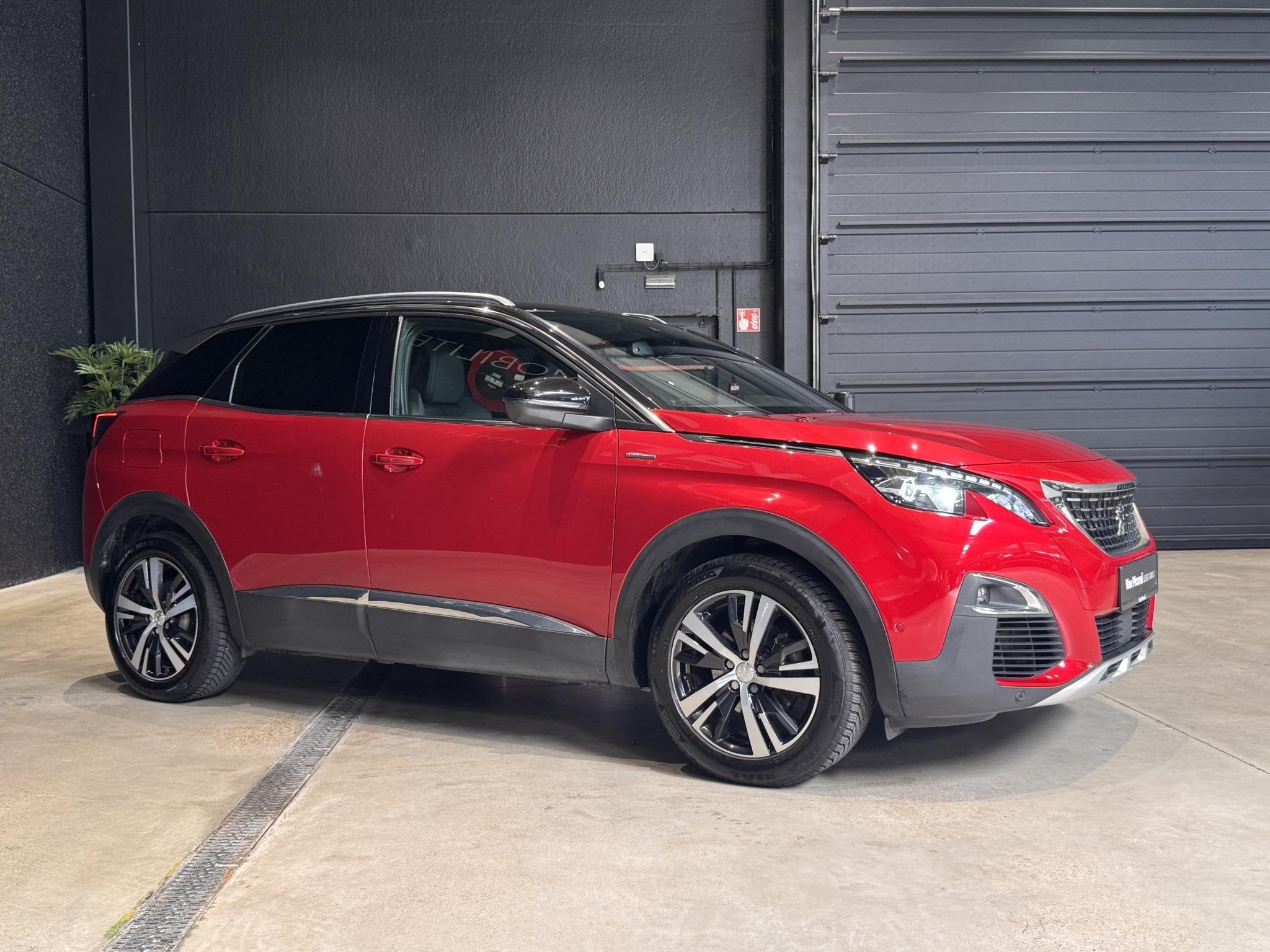 Peugeot 3008 1.2 PureTech 96kW S&S Auto GT Line, Autos, Peugeot, Rouge, Achat, Carnet d'entretien, 131 ch