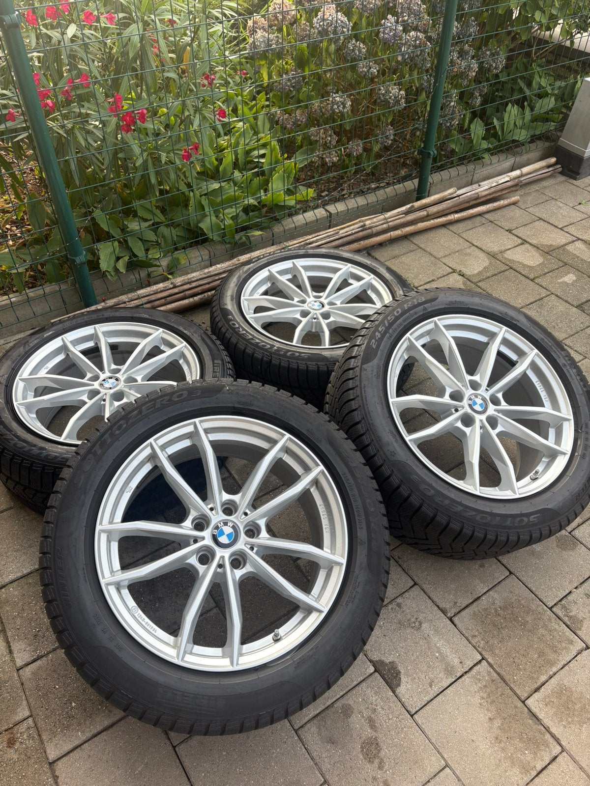 BMW velgen met Pirelli winterbanden 245/50/18, Auto-onderdelen, Banden en Velgen, Ophalen, 18 inch, Velg(en), Winterbanden
