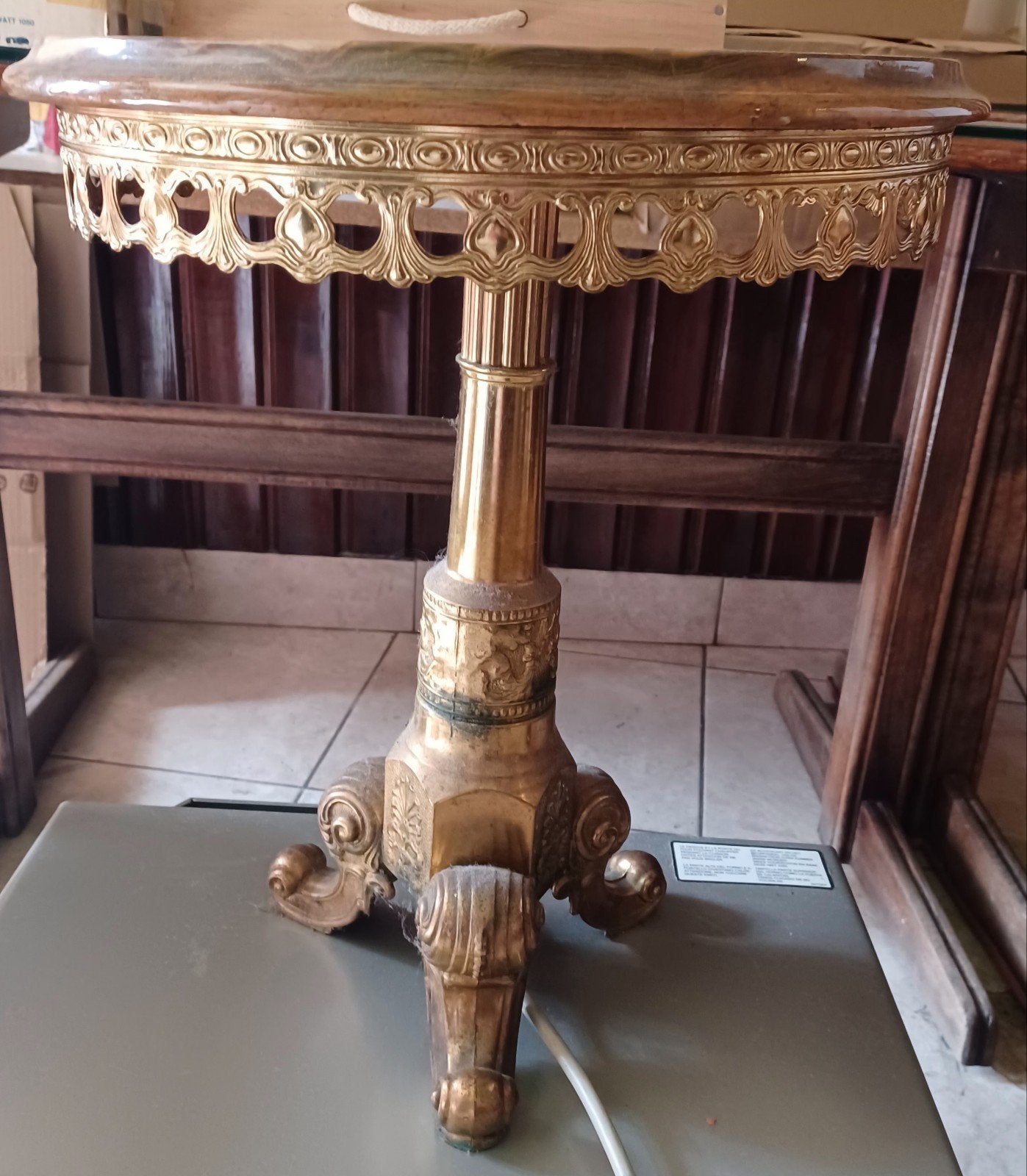 Table vintage, Enlèvement