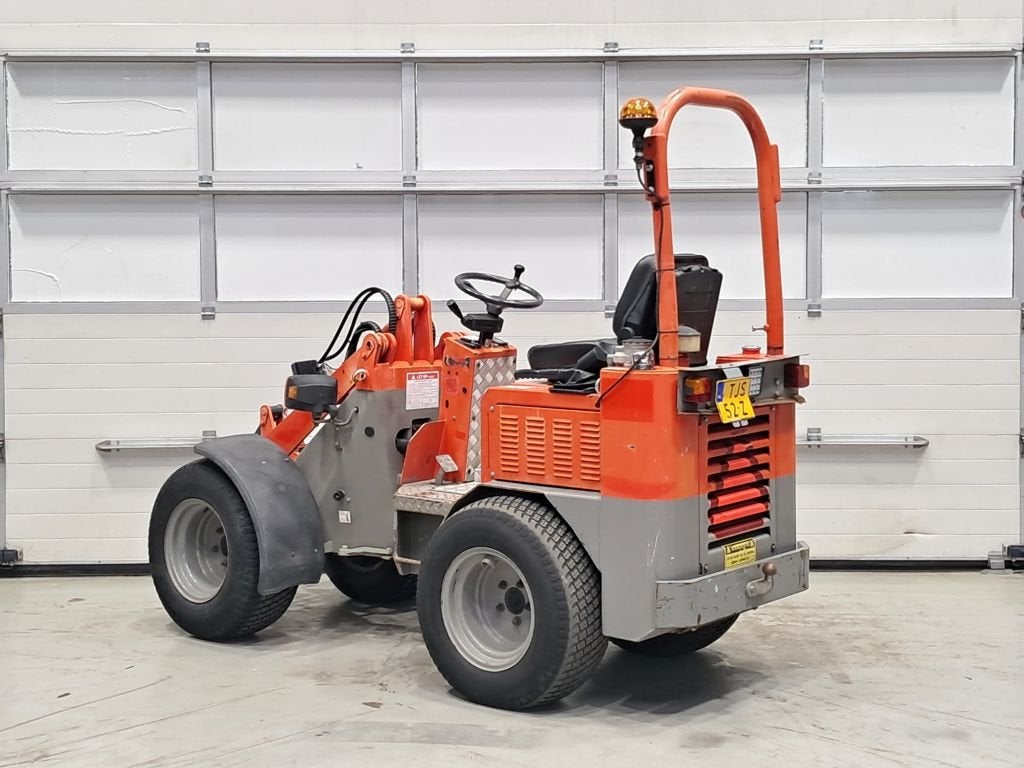KNIKMOPS 130 Wheel loader, Wiellader of Shovel