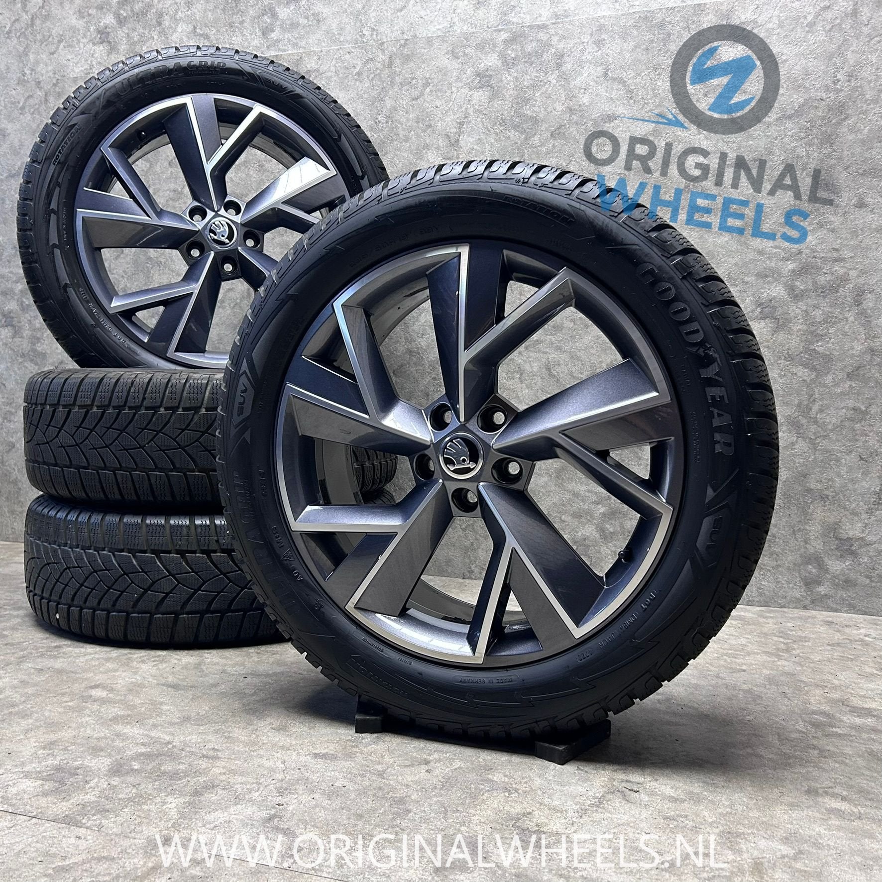 19 inch originele velgen + winterbanden Skoda Kodiaq, Autos : Pièces & Accessoires, Pneus et Jantes, Pneus hiver, Véhicule de tourisme