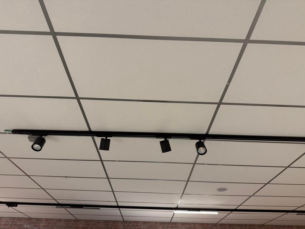 Rail verlichting, Ophalen