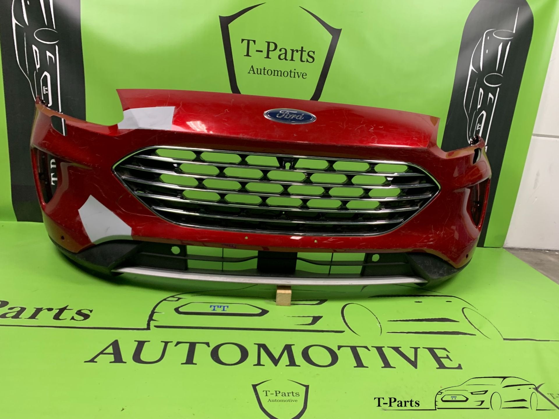 ford escape pare-chocs avant pare-chocs grille, Info@fabrikant.eu, Fabrikant BV, Pare-chocs, Fabrikantstraat 1
1000 AA  Amsterdam