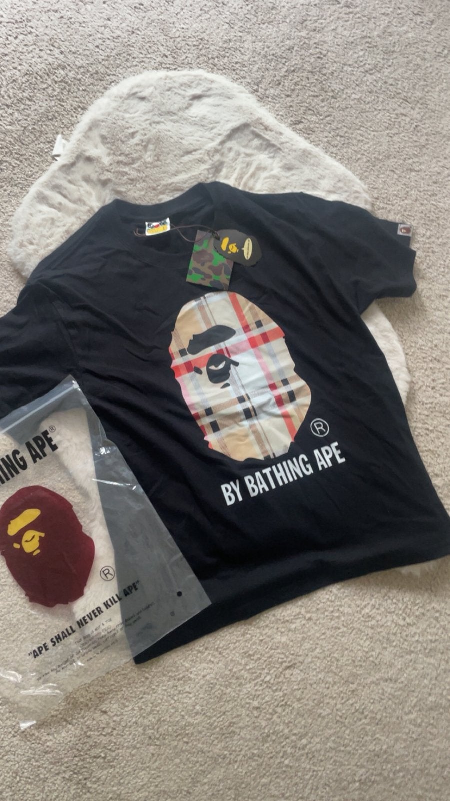 Burbery bape shirt, Enlèvement ou Envoi, Comme neuf