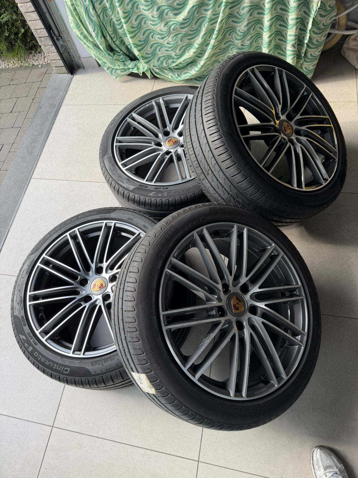 Porsche velgen 20 inch breedset met pirelli banden, Ophalen, 20 inch, Zomerbanden, Banden en Velgen