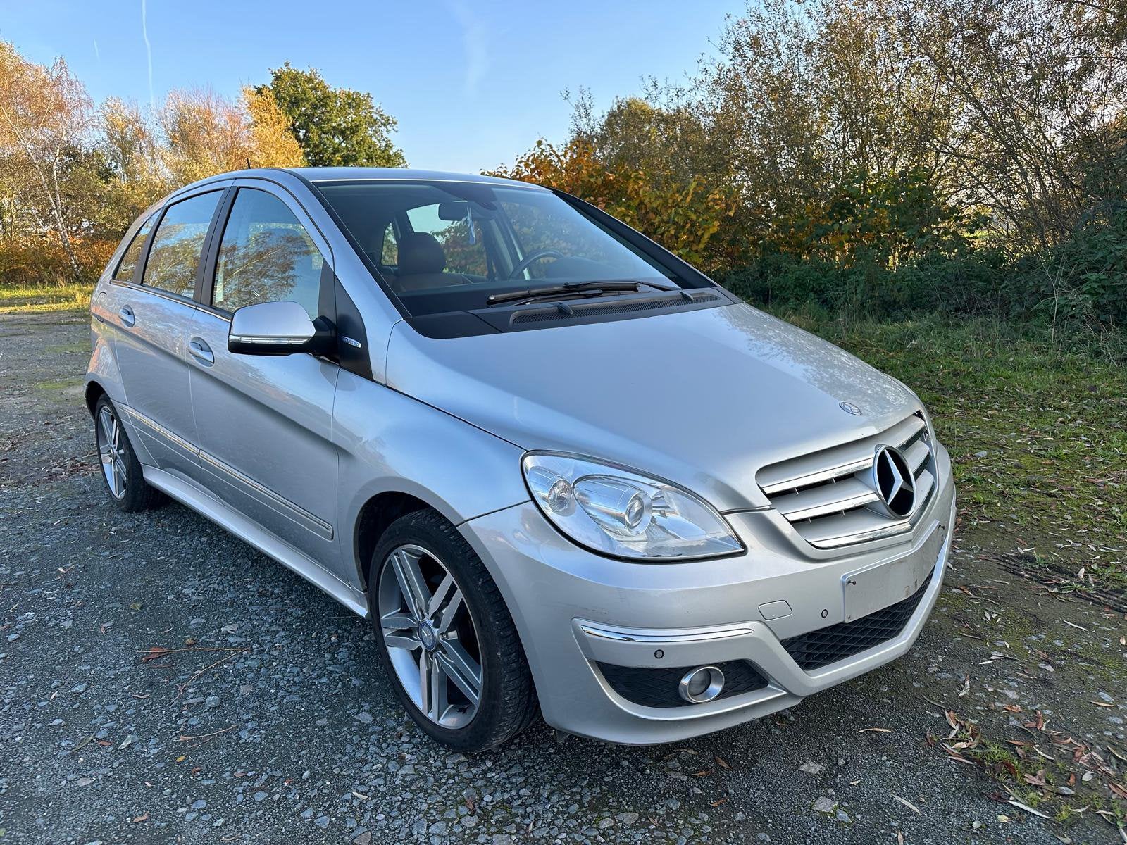 Mercedes-Benz B160 Facelift | AC Navi | Intérieur brun, Autos, Cuir, Achat, Ordinateur de bord, 5 places