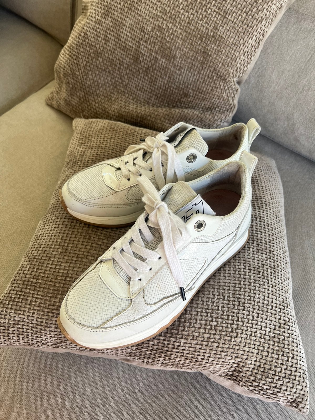 Sneakers blanches FLORIS van BOMMEL taille 36, Enlèvement ou Envoi, Sneakers et Baskets, Comme neuf, Blanc