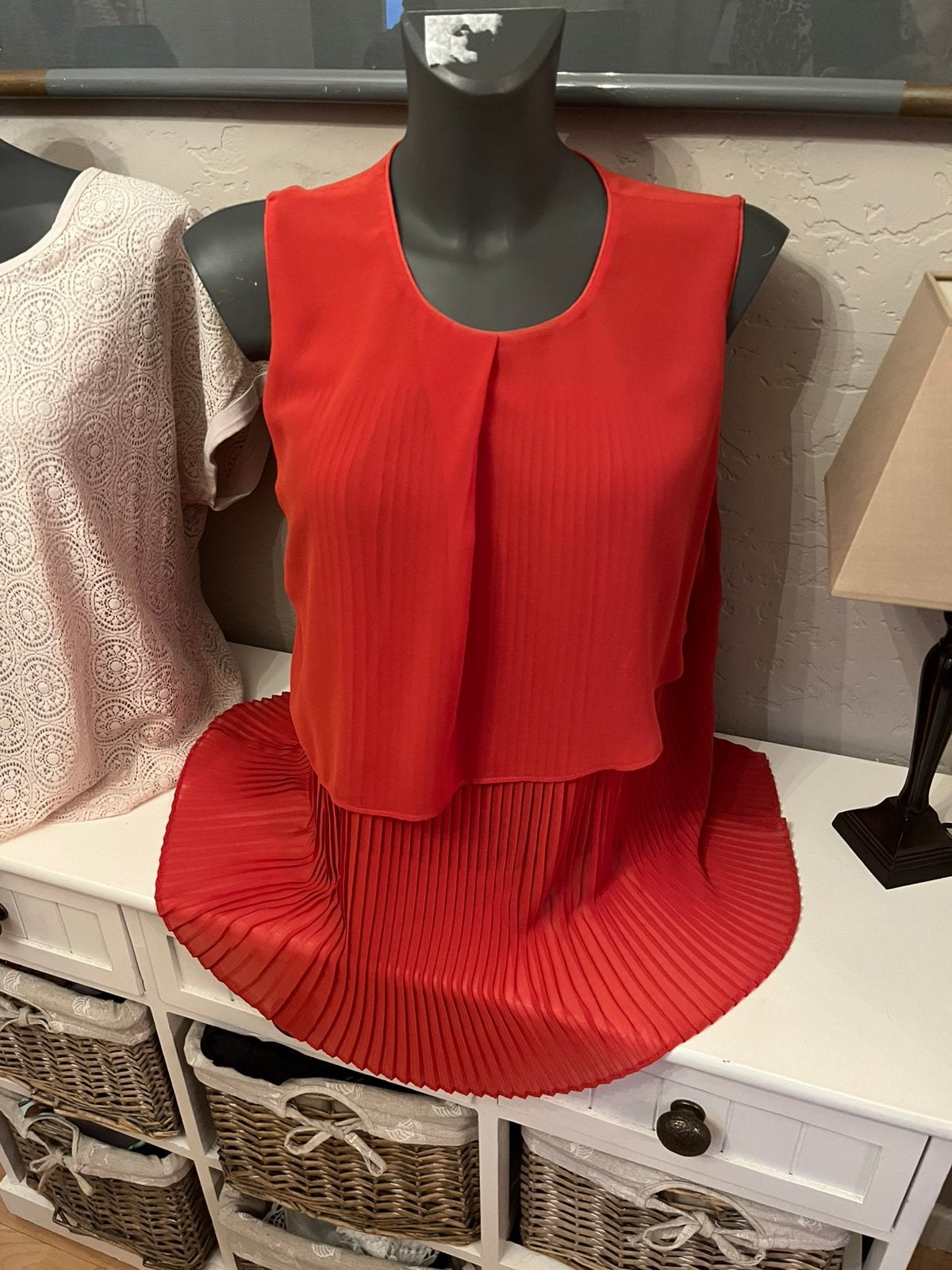 Blouse doublée de haute qualité de la marque Sfera Latest., Enlèvement ou Envoi, Comme neuf, Taille 42/44 (L)