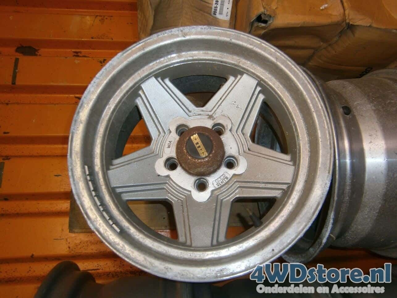 Jeep CJ5-7  Velgen opmaakset, 15 pouces, -, Utilisé, -