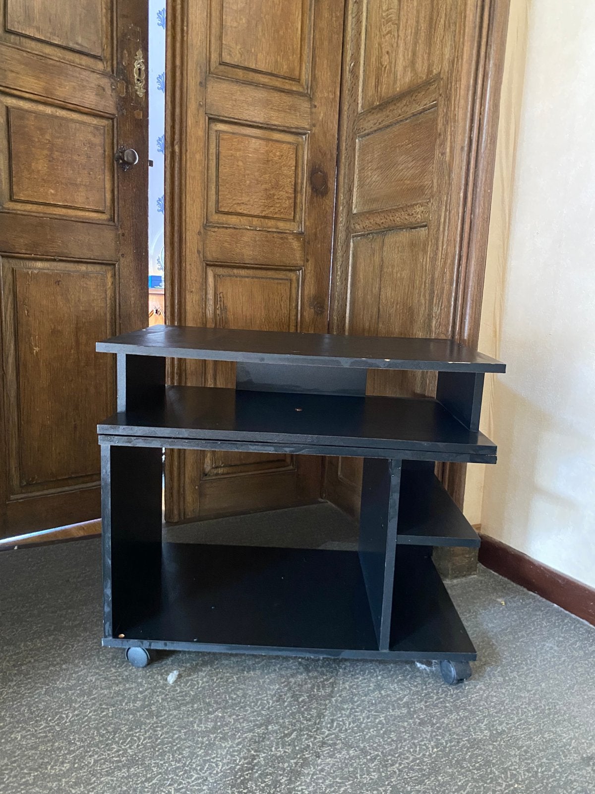 Petit meuble rotatif, Enlèvement, Comme neuf