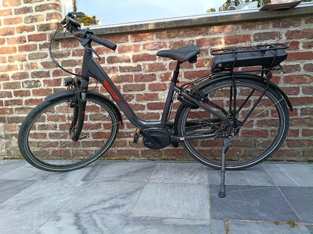 Electrische fiets (amper 800km), Fietsen en Brommers, Fietsen | Heren | Herenfietsen, Zo goed als nieuw, Velgrem, Ophalen