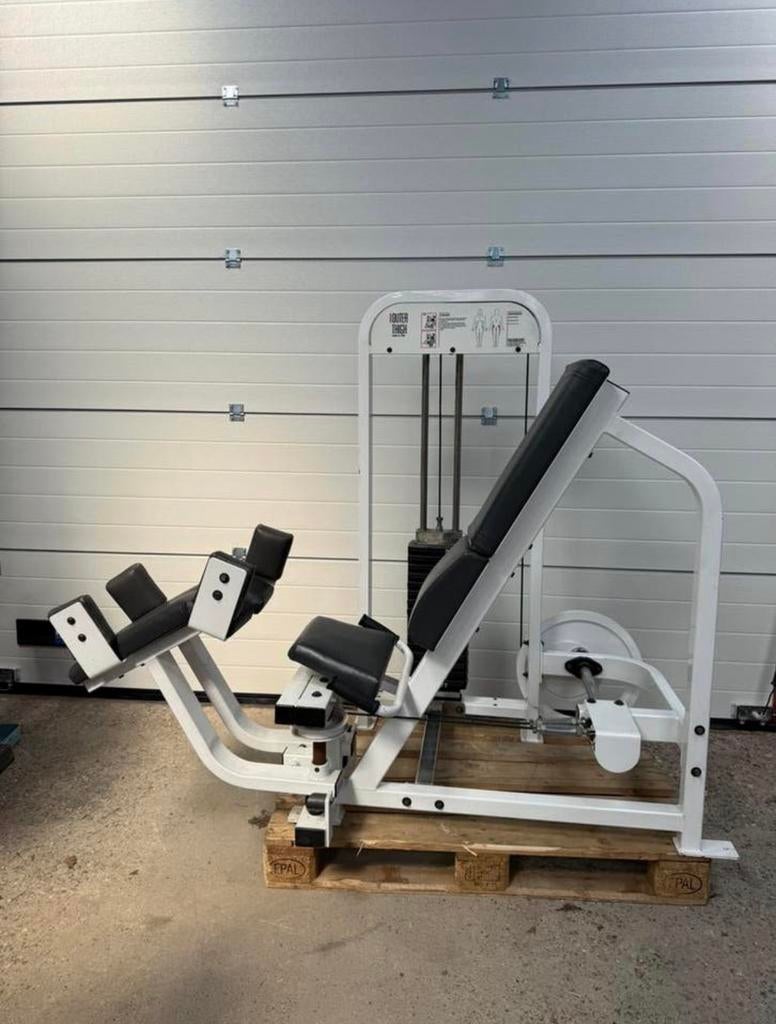 Paramount Abductor / Adductor 2 machines / Abduktor, Ophalen, Gebruikt, Benen, Overige typen