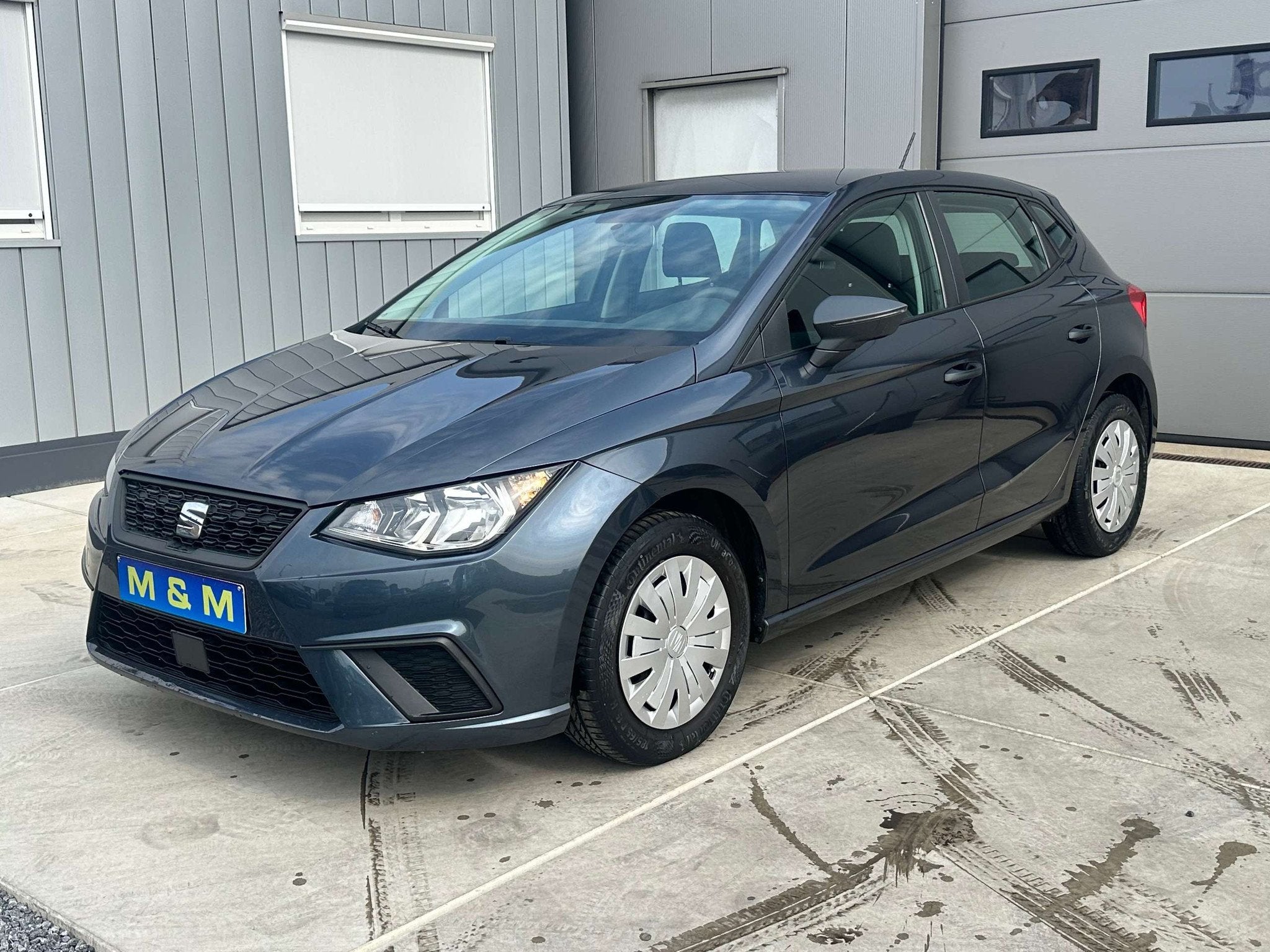 Seat Ibiza Ibiza 1.0i MPI * 12 M Garantie *, Stof, Gebruikt, Bedrijf, Onderhoudsboekje