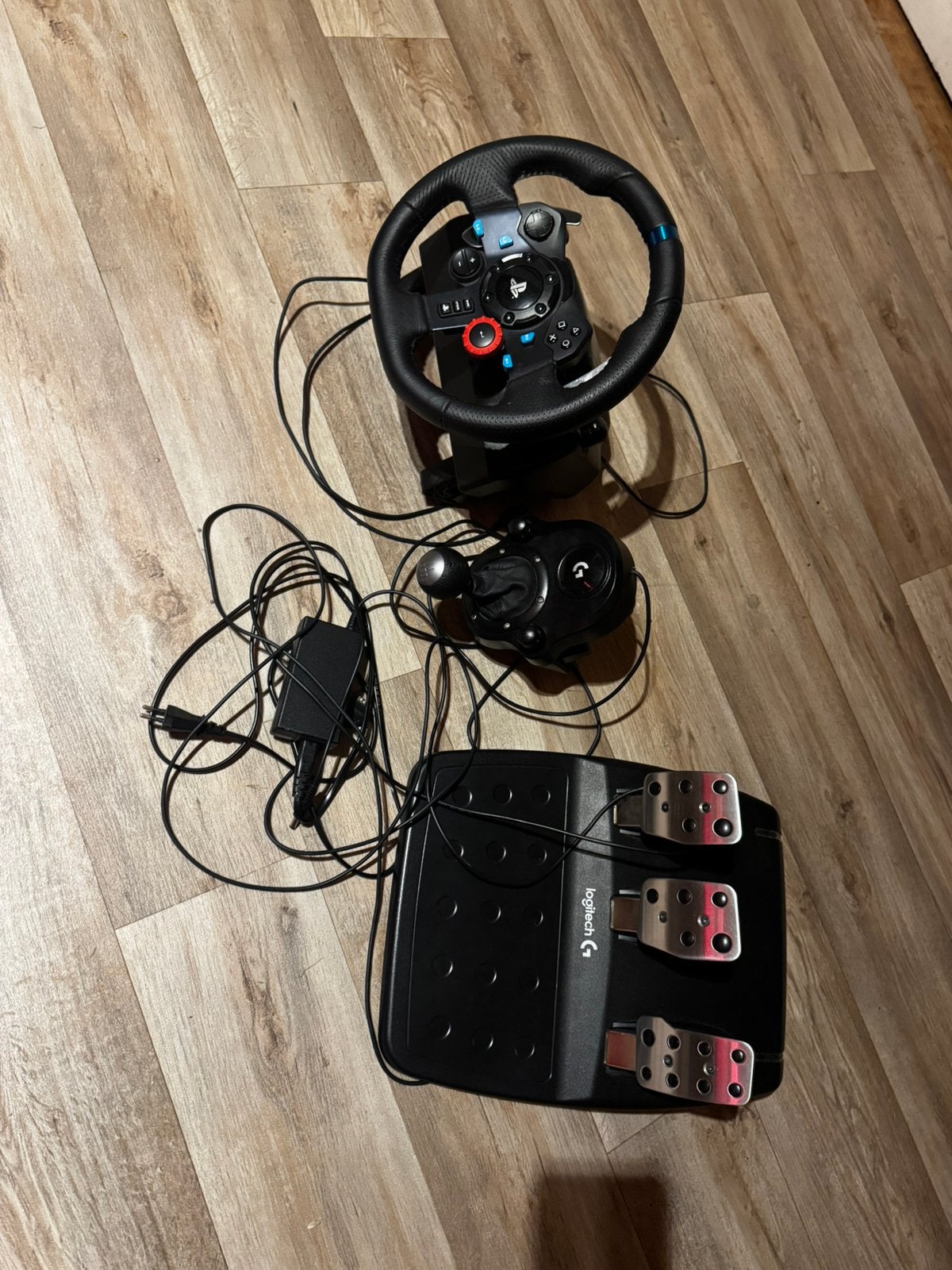 Logitech g29, Computers en Software, Ophalen, Niet werkend