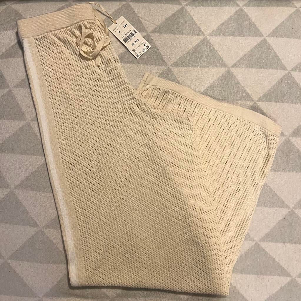Pantalon oysho en maille beige, Enlèvement, Neuf, Taille 36 (S), Beige