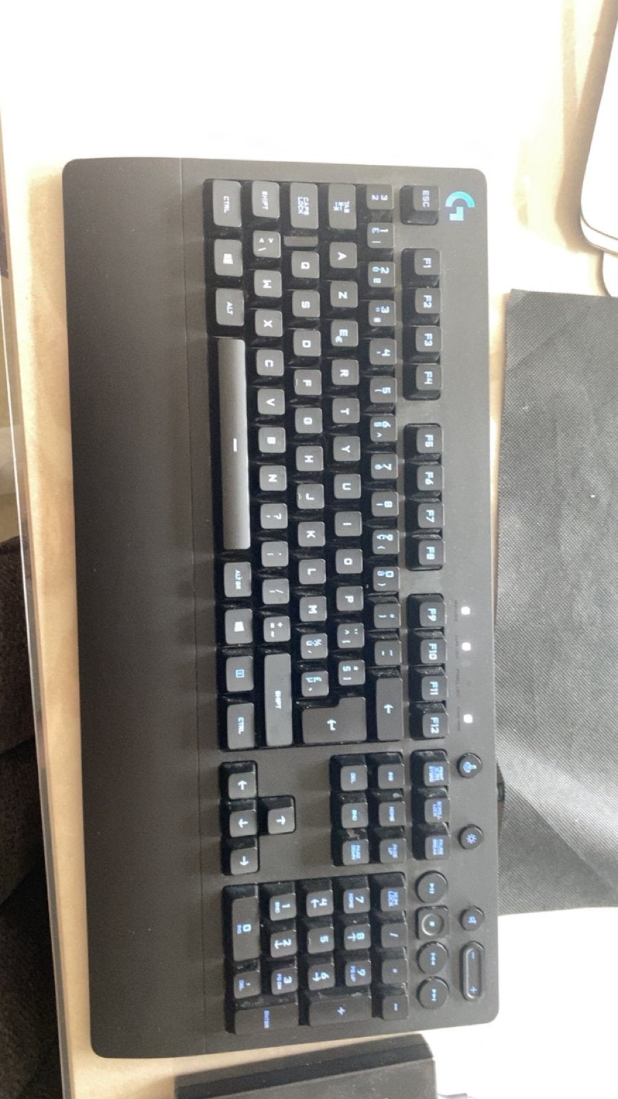 Logitech G213, Enlèvement, Comme neuf