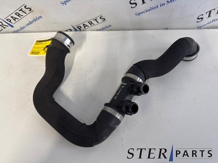 Tuyau radiateur d'un Mercedes CLS-Klasse, 3 mois de garantie, Utilisé, -, -