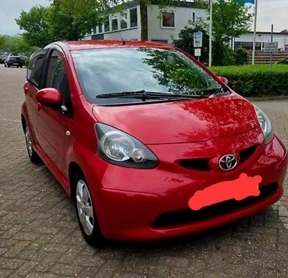 Toyota Aygo 1000cc ess. Série 'Red".4 portes. Airco !, Anti démarrage, Euro 5, Achat, 998 cm³