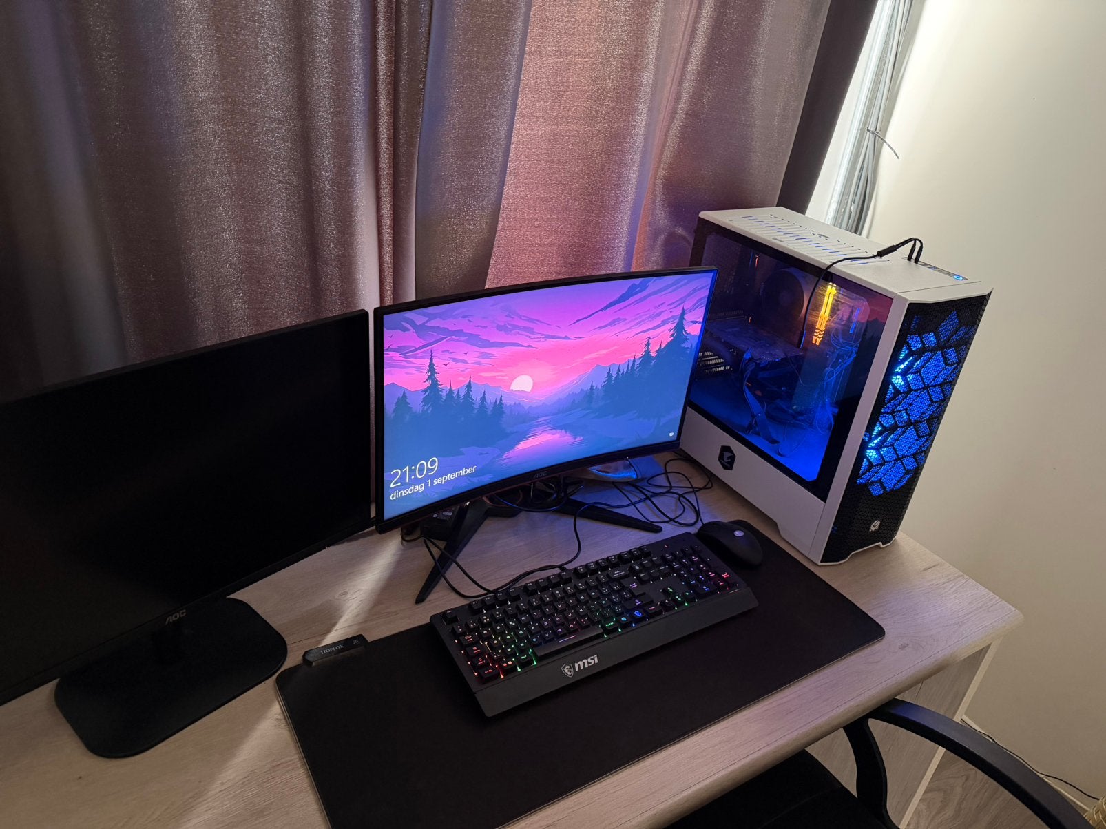 Gaming pc met 2 monitoren tekoop!, Enlèvement, Utilisé, Gaming, LED