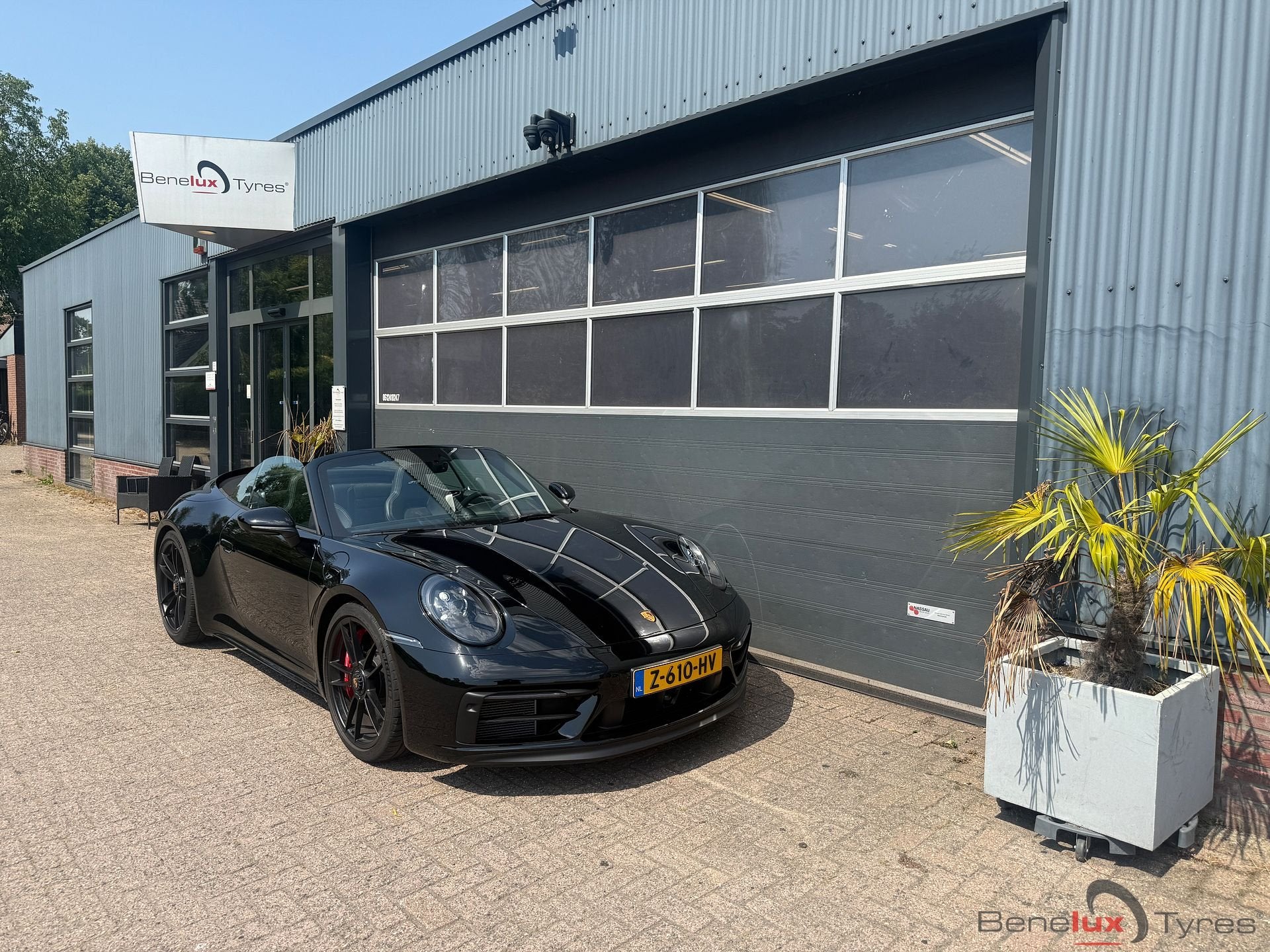 Porsche 911 992 Carrera 4 GTS cabrio Bose zwart zwart cabrio, Auto's, Porsche, Automaat, Zwart, Cabriolet, Zwart