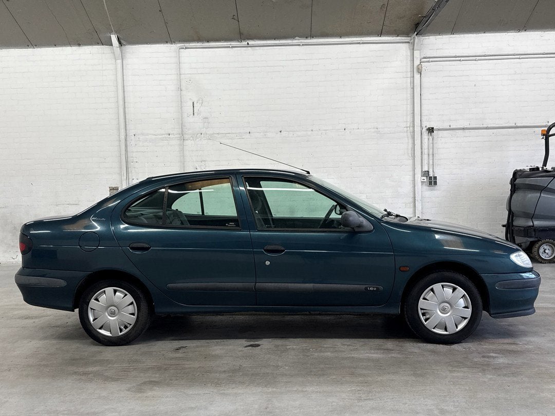 Renault Mégane 1.6e RN | Trekhaak, foto 6