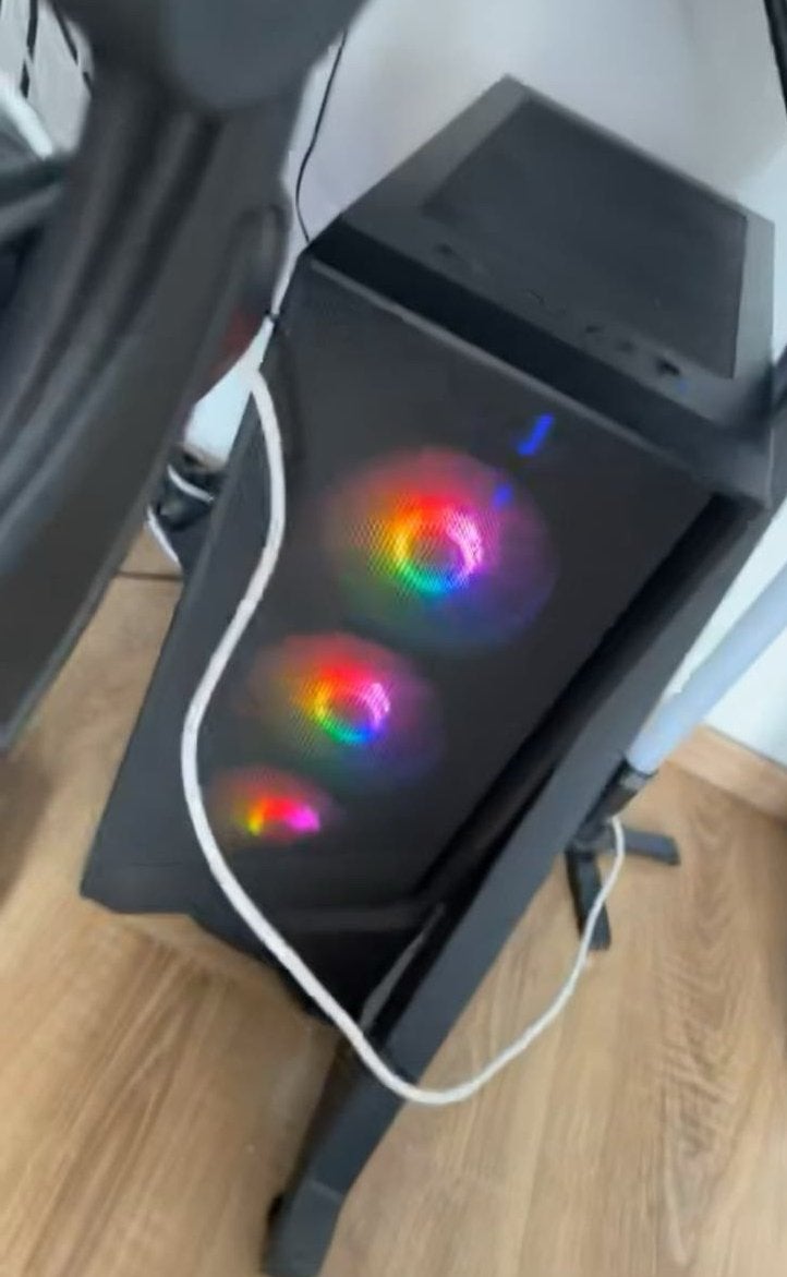Tour gaming, Informatique & Logiciels, Ordinateurs de bureau, Comme neuf, 3 à 4 Ghz, SSD, 32 GB, Gaming, Enlèvement