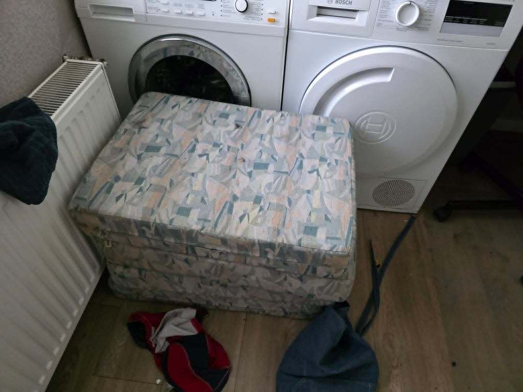Kussen predom caravan, Ophalen, Zo goed als nieuw