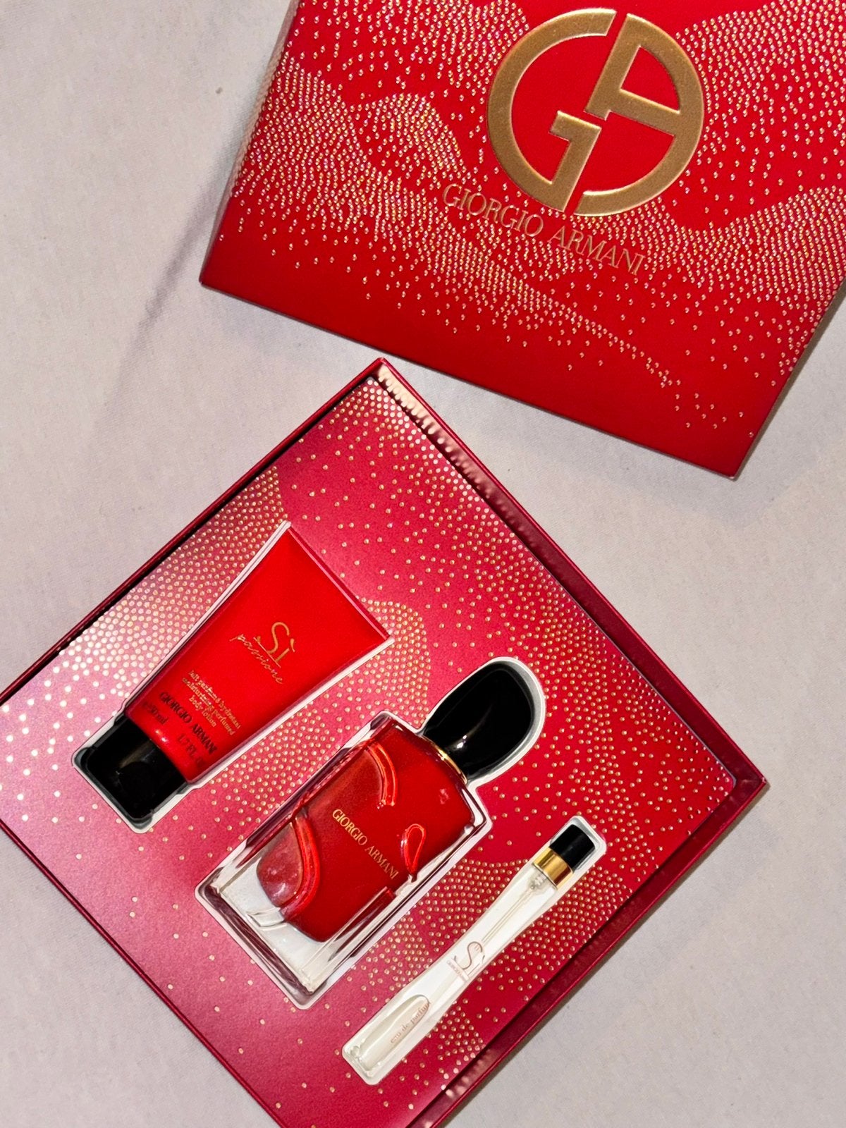 Giorgio Armani Si parfum, Handtassen en Accessoires, Uiterlijk | Parfum, Ophalen, Nieuw