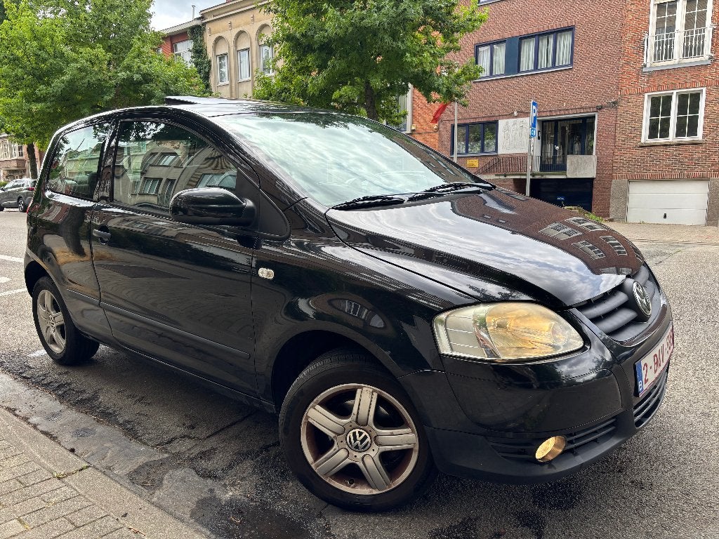 VW Volkswagen Fox * EURO 4 * Prêt à immatriculer * CarPlay, 167 g/km, Achat, 540 kg, Particulier