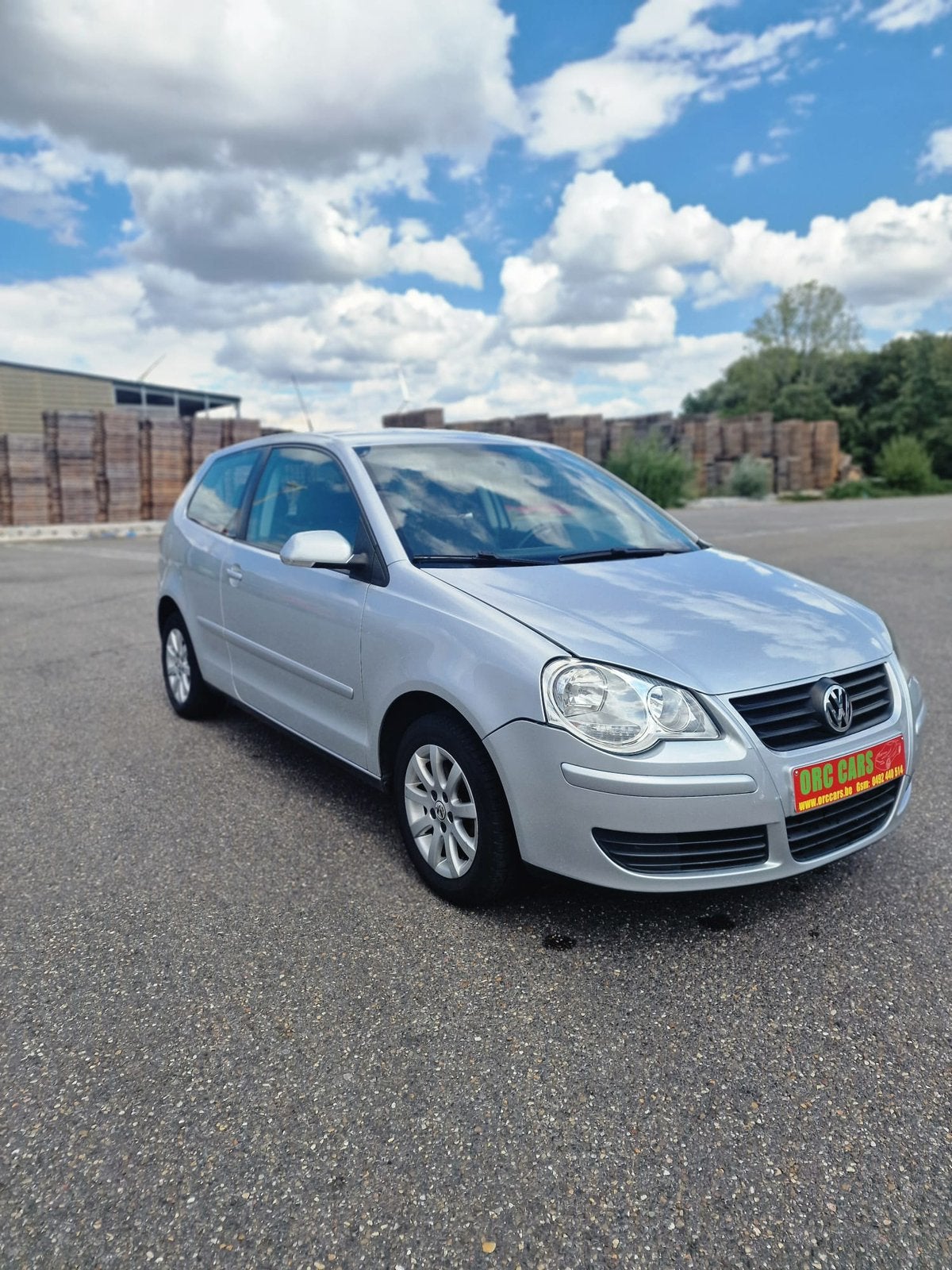 VOLKSWAGEN POLO 1.2 ESSENCE - CLIMATISATION - ATTELAGE DE, Achat, Entreprise, Boîte manuelle, Entretenue par le concessionnaire