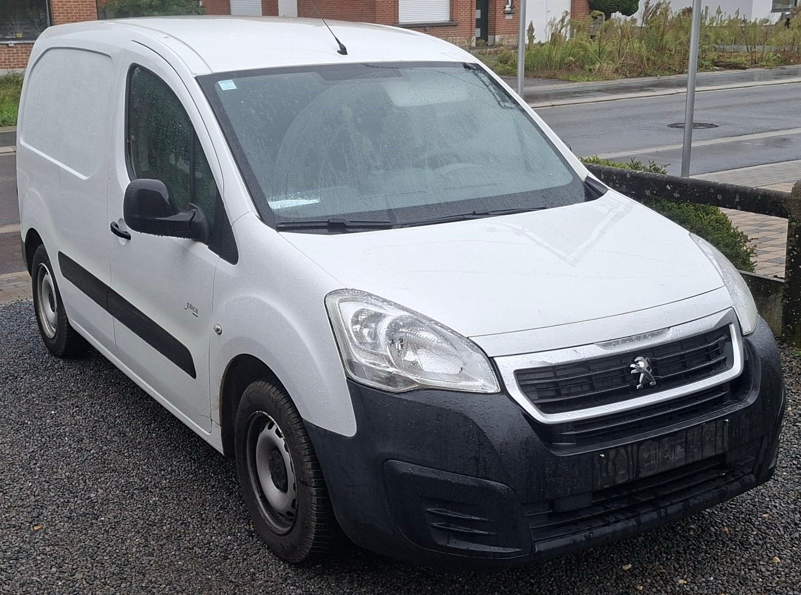 Peugeot Psrtner 2016 1.6 hdi