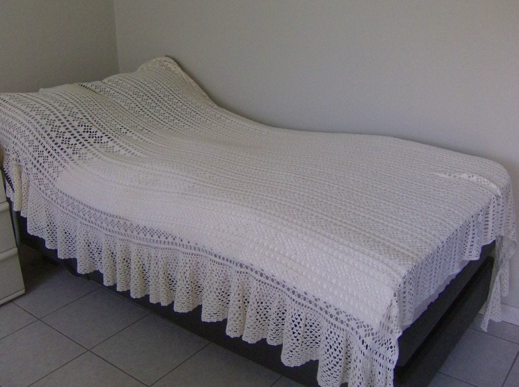 Gehaakte bedsprei - 2,15 m x 1,90 m - Handgemaakt, Hobby & Loisirs créatifs, Tricot & Crochet, Enlèvement ou Envoi