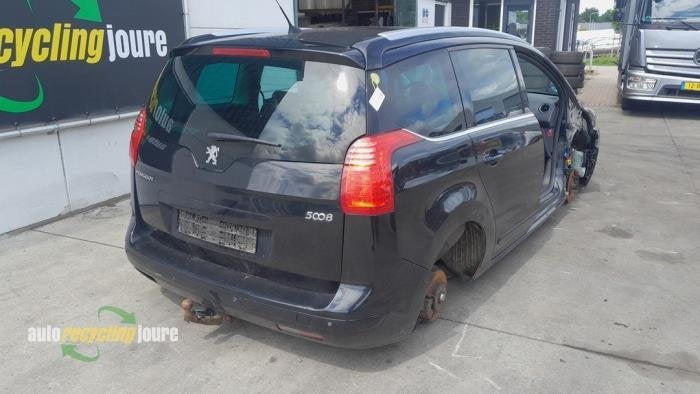 Trekhaak van een Peugeot 5008, Gebruikt, -, -, -