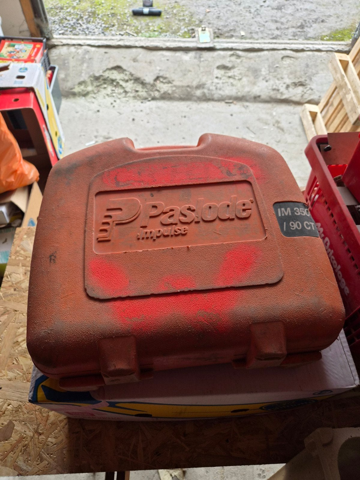 paslode  pour toiture, Bricolage & Construction, Enlèvement, Utilisé