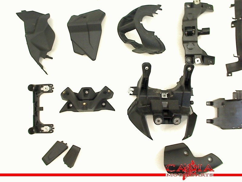 CARENAGE SUPPORT DIVERS BMW S 1000 R 2021-2023 (S1000R K63), Bayerische Motoren Werke AG, Utilisé, Kundenbetreuung@bmw.de, Petuelring 130
80809  München, DE