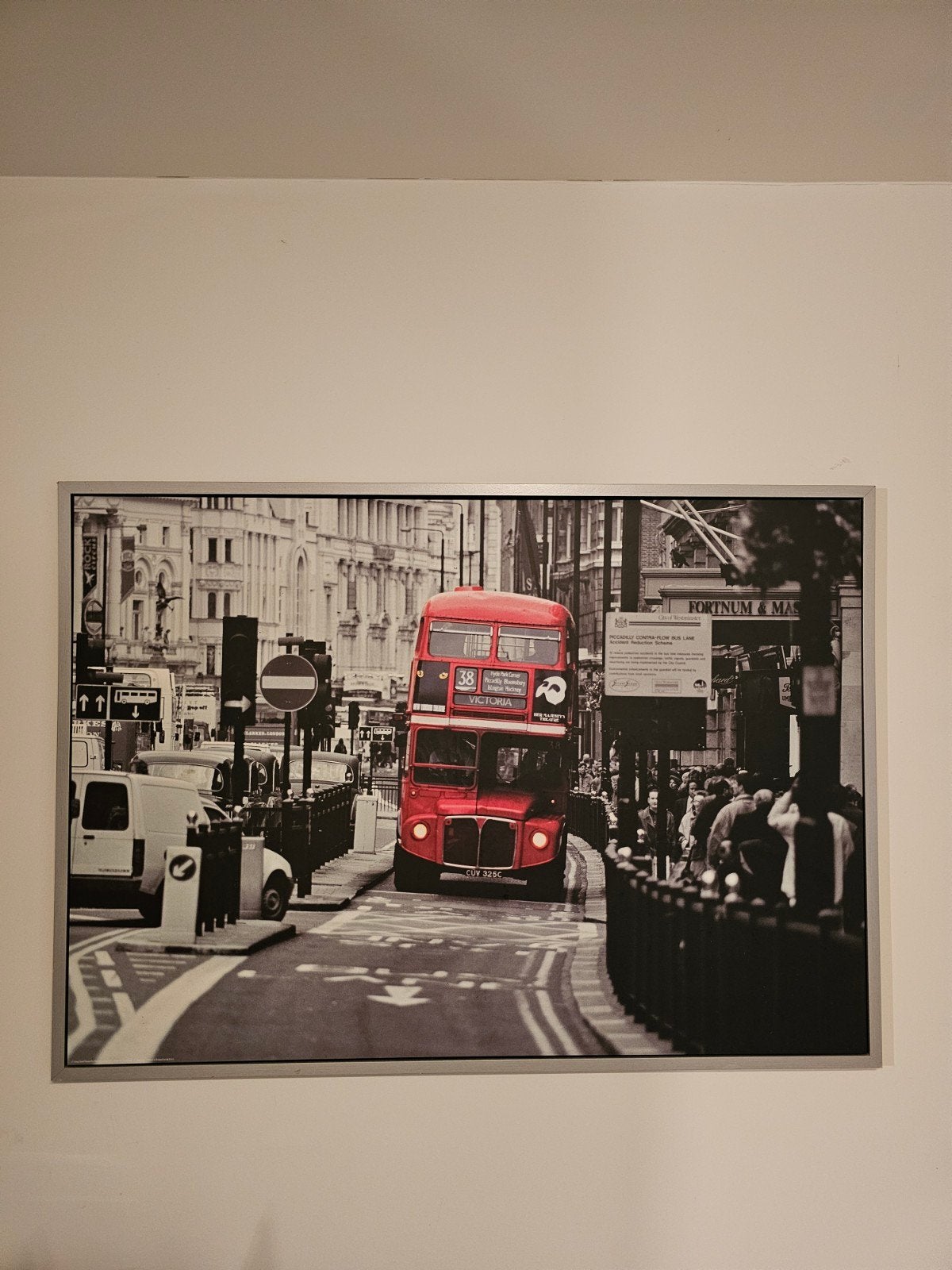 Reusachtig XL London Schilderij (140x100 cm) met Rode Bus –, Ophalen