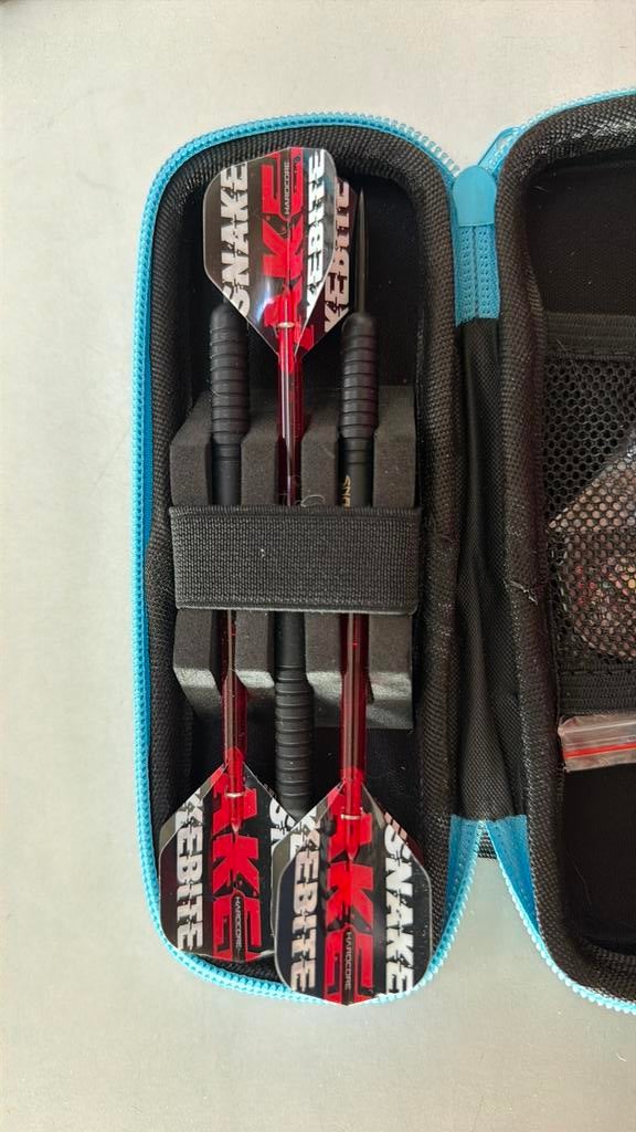 Dartpijlen. Snakebite, Sport en Fitness, Darts, Ophalen, Zo goed als nieuw