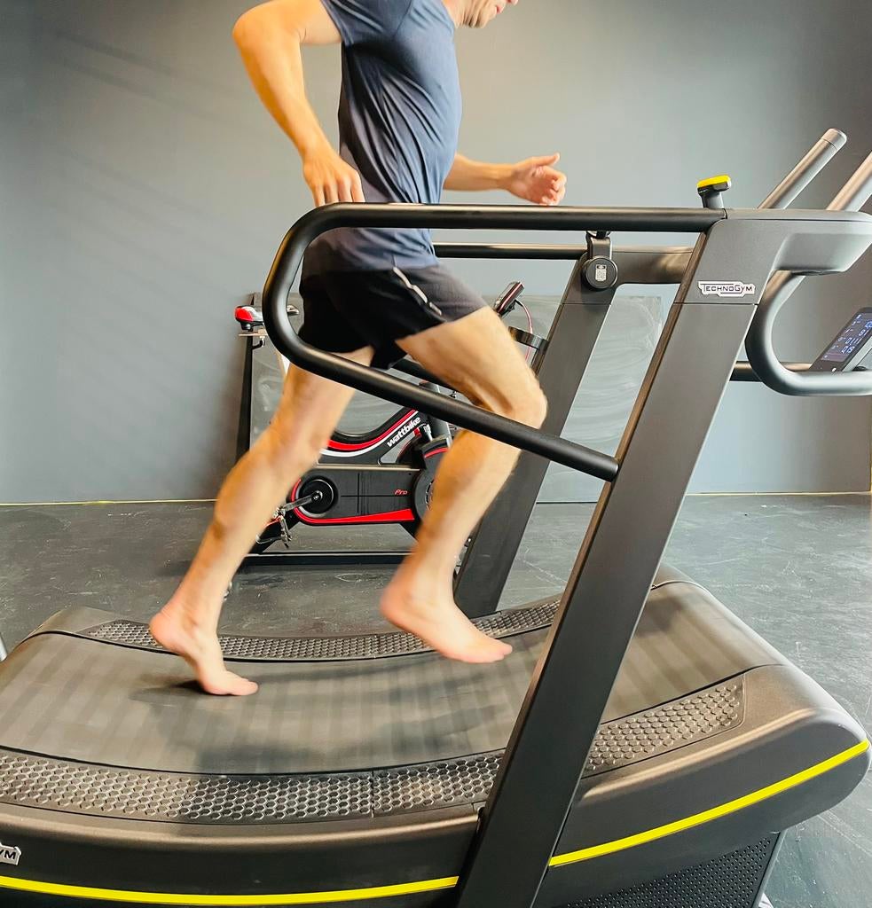 Technogym SKILLMILL, Ophalen, Zo goed als nieuw, Aluminium, Loopband