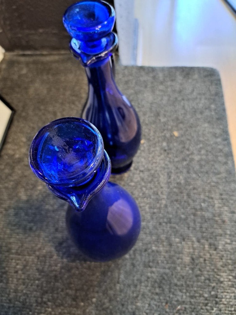 Vintage kobaltblauwe glazen flessen, Ophalen