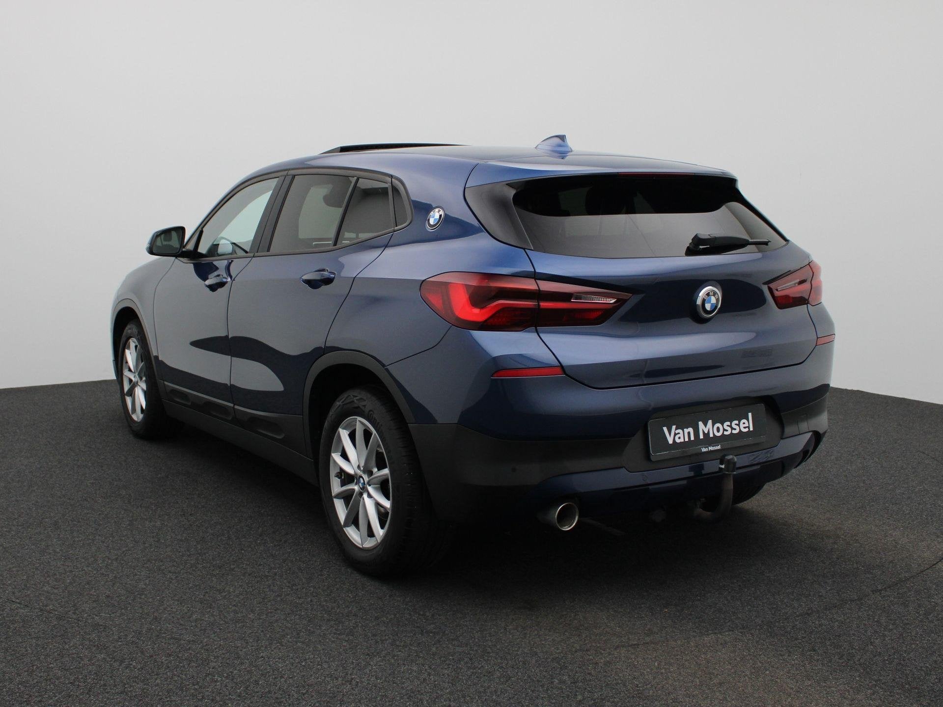 BMW X2 sDrive18iA 100kW DCT | PDC V+A | Panodak | Adaptieve, Auto's, Gebruikt, Bedrijf, 5 zetels, 3 cilinders