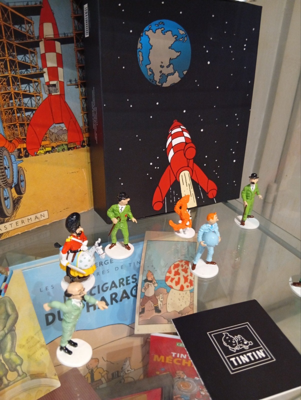 Tintin série lune...( 7 figurines), ref: 29254.., Collections, Enlèvement ou Envoi, Comme neuf