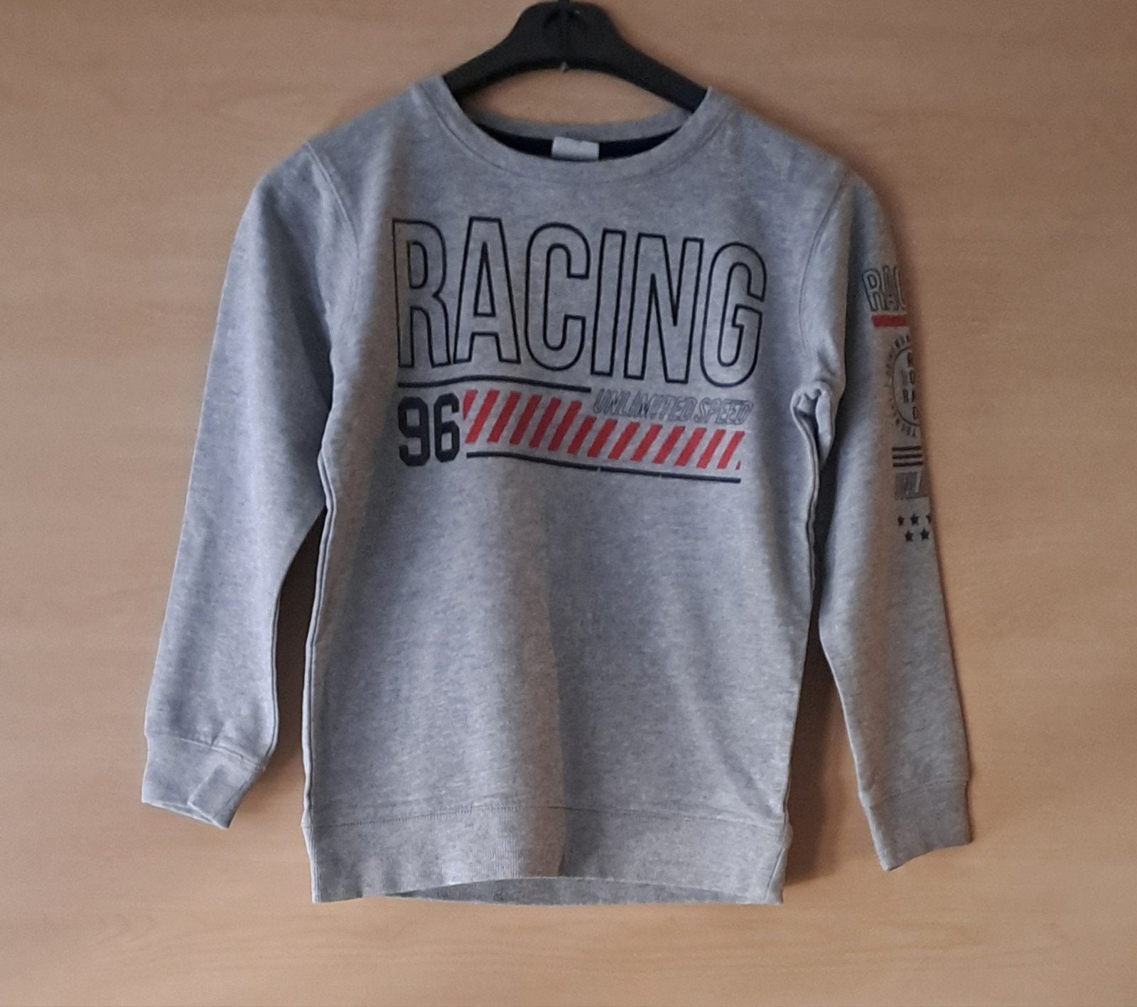 Pull (taille 140), Enlèvement ou Envoi, Comme neuf, Garçon, Pull ou Veste