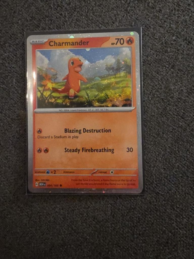 Pokemon Charmander 004/165 Reverse Holo Swirl  Pokemon 151, Hobby en Vrije tijd, Verzamelkaartspellen | Pokémon, Ophalen of Verzenden