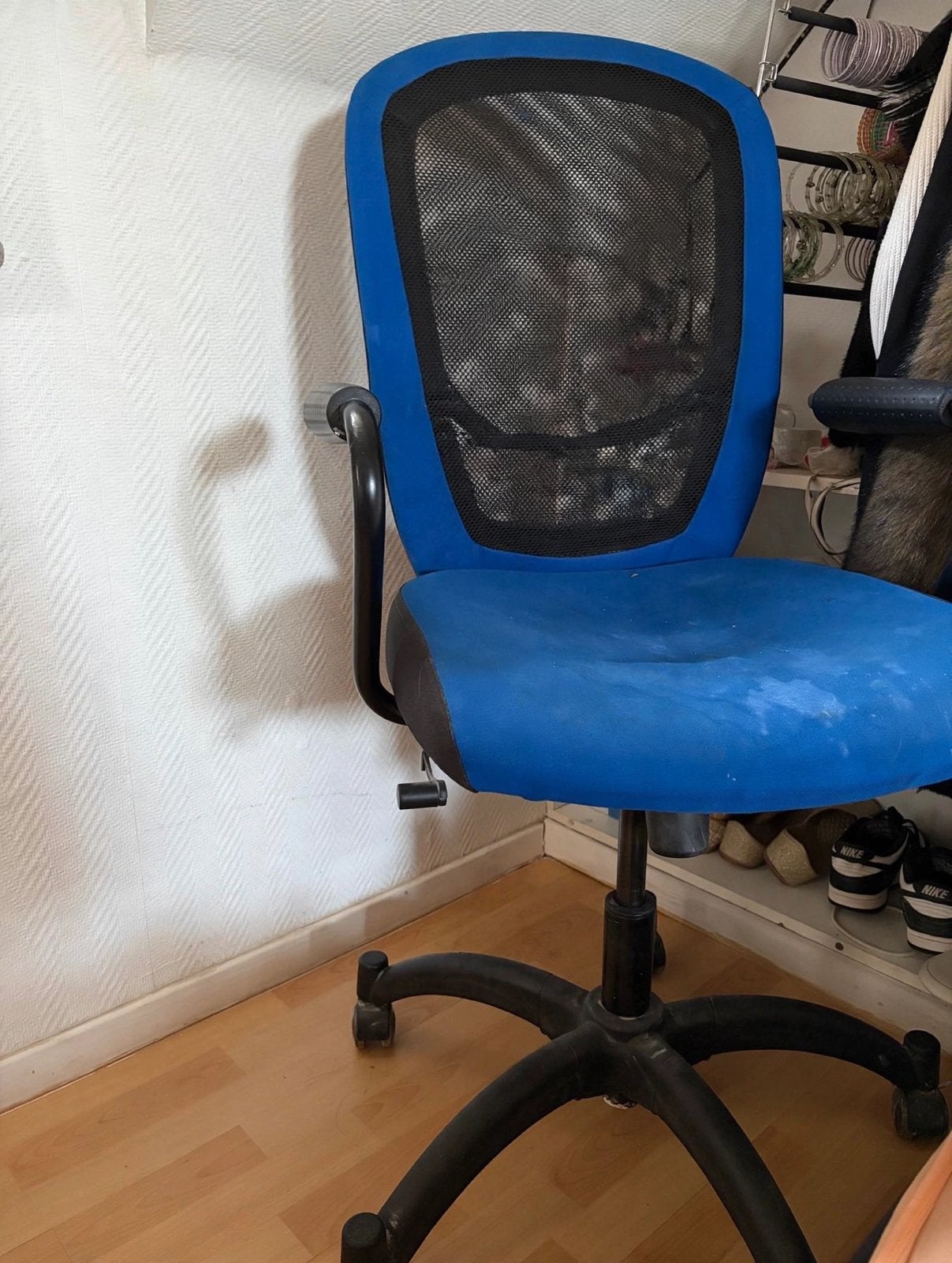 Bureau stoel, Huis en Inrichting, Ophalen, Gebruikt, Blauw, Gaming bureaustoel