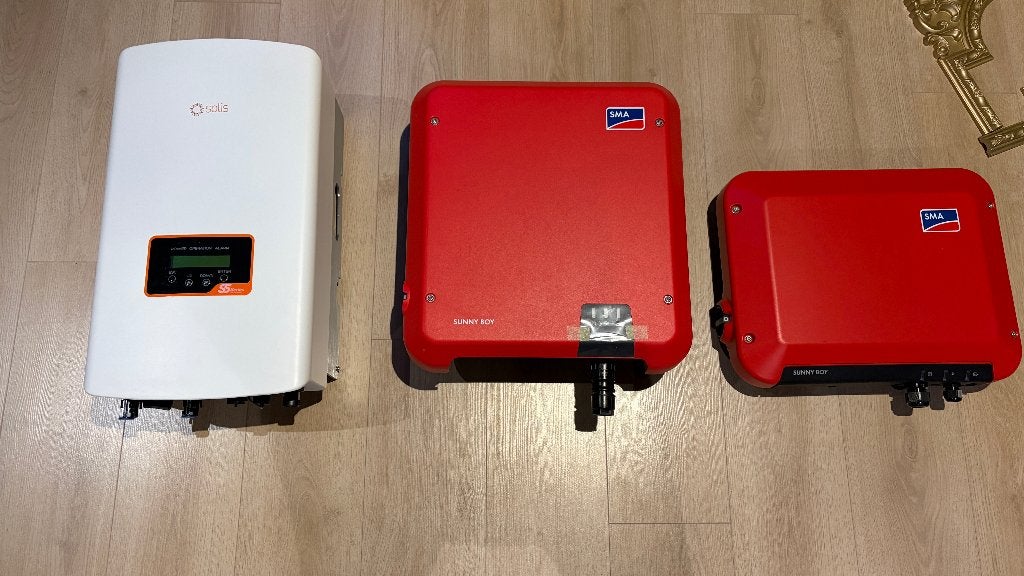 3x PV Omvormers (Sma, Solis), Ophalen, Zo goed als nieuw, Overige typen, 200 wattpiek of meer