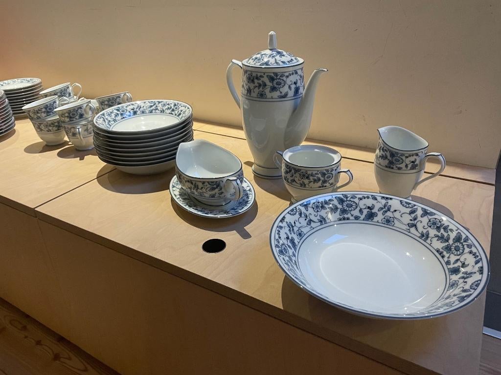 Noritake servies 2604, Antiek en Kunst, Antiek | Servies compleet, Ophalen